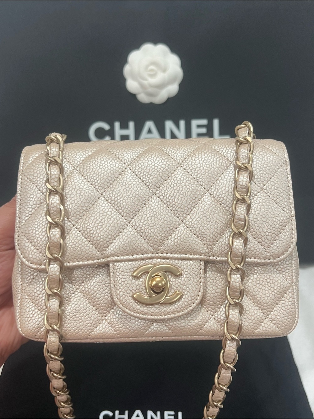 Rare🔥Chanel Classic Caviar Square Flap Bag GHW
